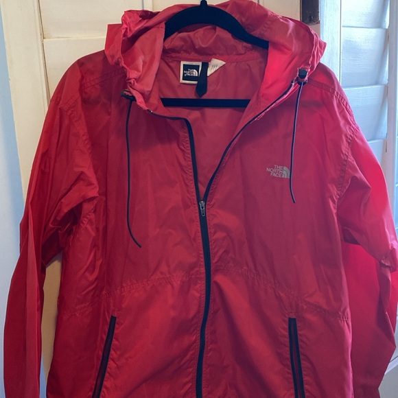 The North Face Men's Red Jacket - Picture 2 of 6